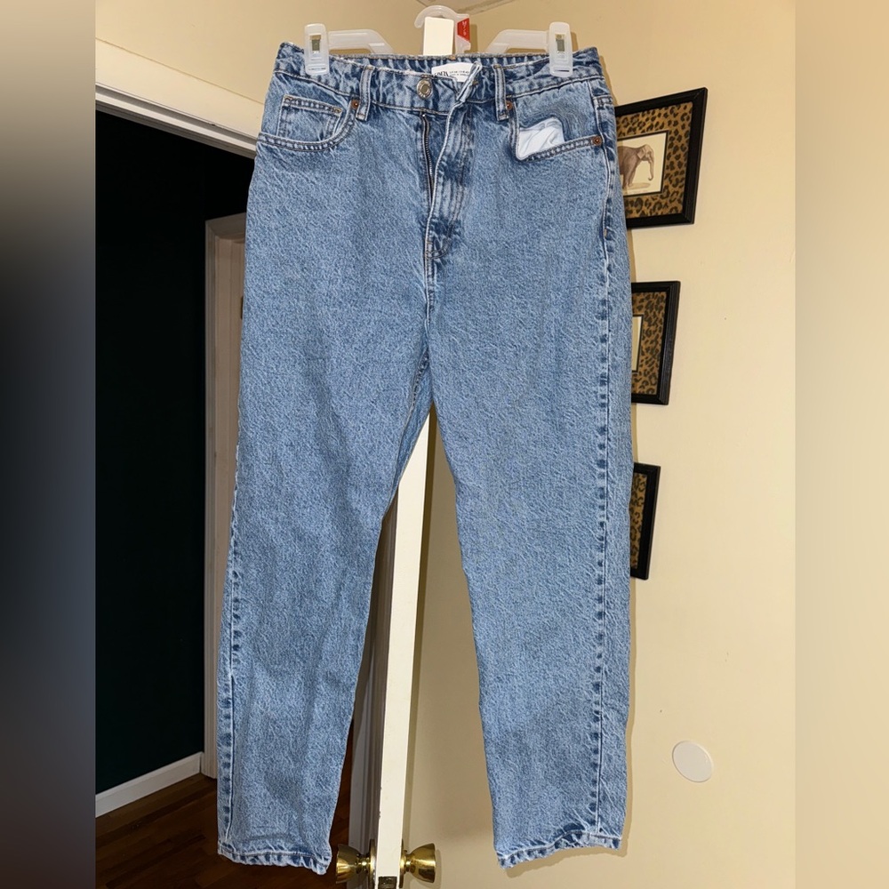 Zara Light Acid Wash Jeans